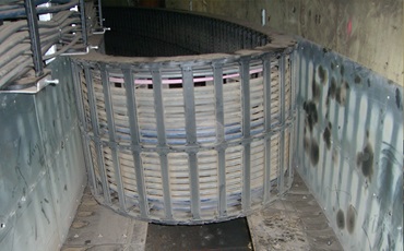 Rotating energy supply in open-case mining