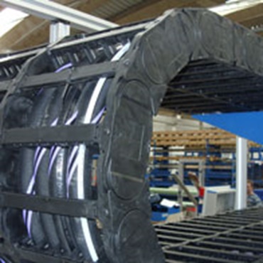 e-chain® with dampening pads for noise reduction