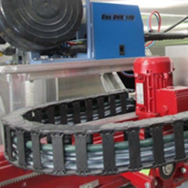 E4 e-chain® hanging sideways