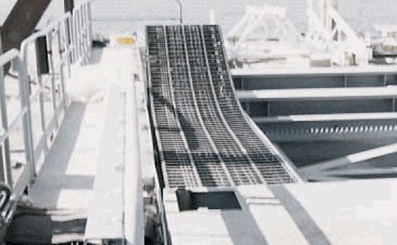 Offshore skidding application