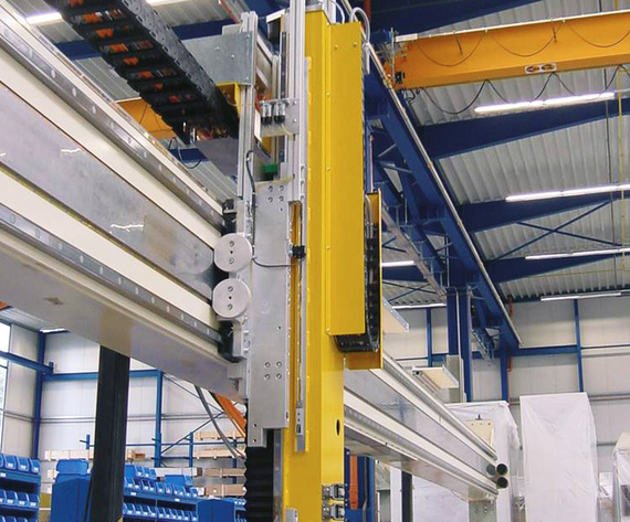 High-speed metal sheet feed