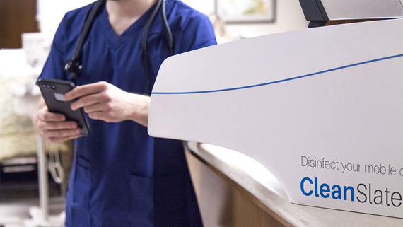 Medical technology equipment CleanSlate UV