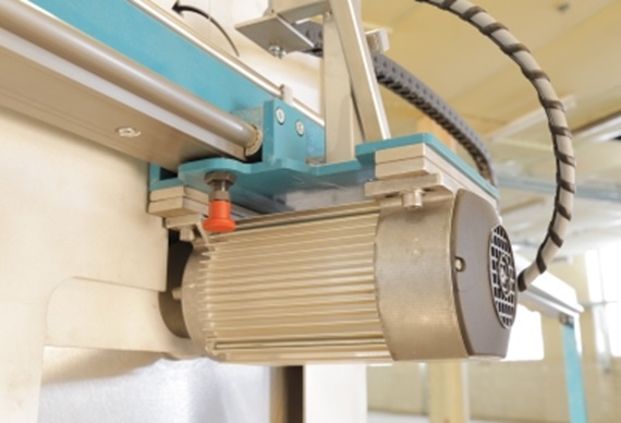 Pit saw for insulation materials