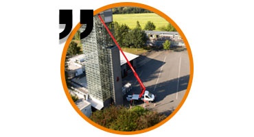 Safe and reliable energy supply in lifting work platforms with readychain®