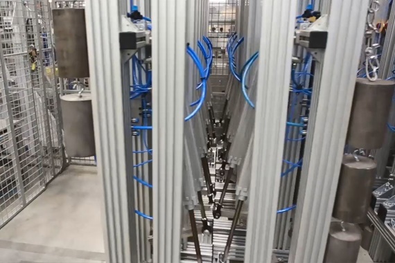 Test for pivoting wear