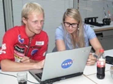 Moving shelf module open on the right