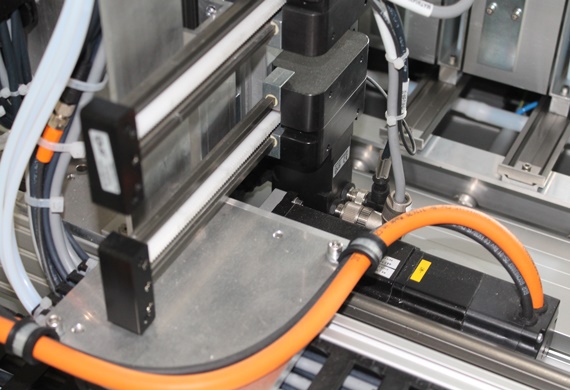 drylin GRW rack axes in a sample preparation