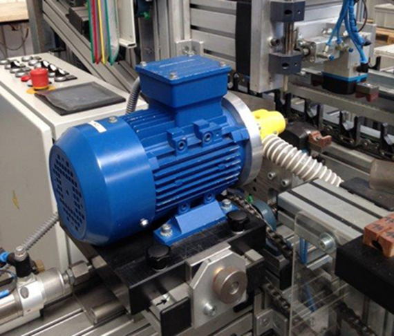 drylin® linear technology in the edging machine