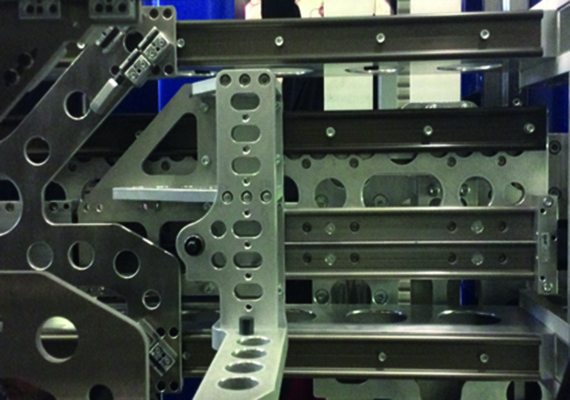 Sealing unit in bag packaging machine