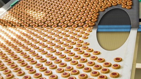 Baking line knife edge rollers