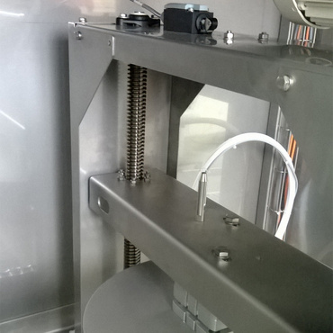 igubal spherical bearing lead screw