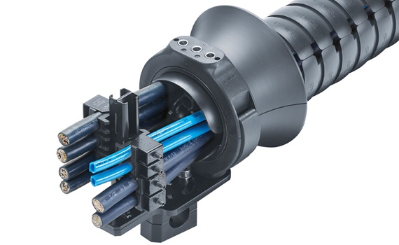 Heavy duty connection - with radius support